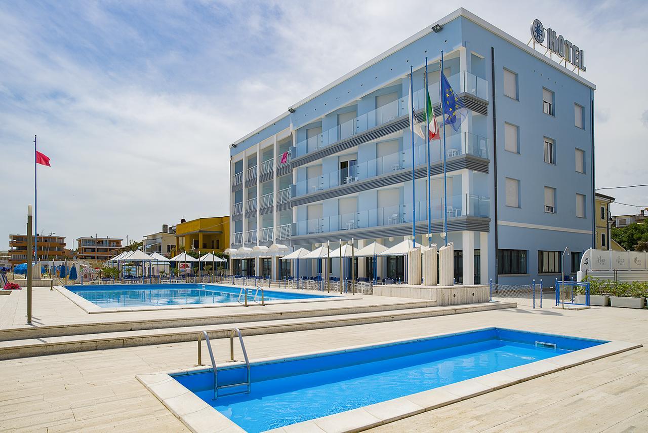 Hotel Marcelli Numana Exteriér fotografie